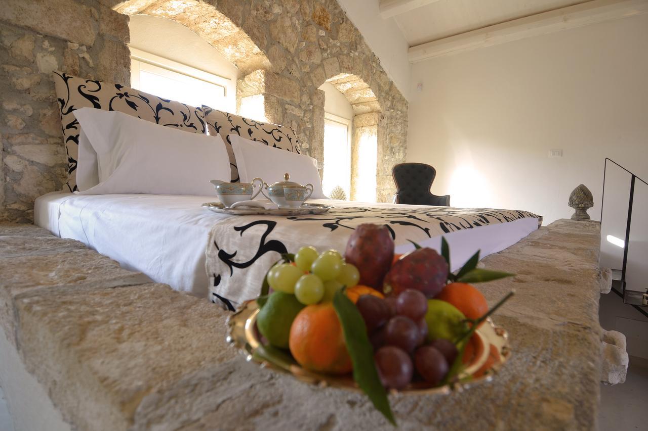 Scilla Maris Charming Suites Marzamemi Eksteriør billede